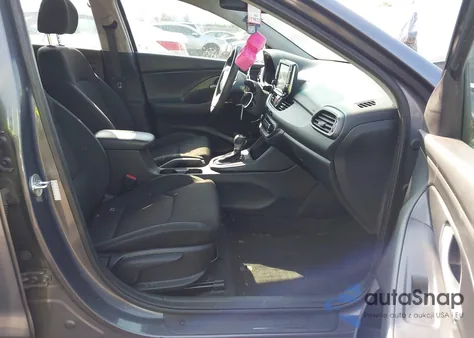 2018 Hyundai Elantra Gt из США, поврежденный, VIN KMHH35LE1JU033030